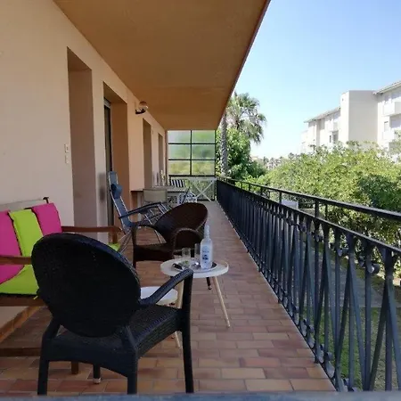 Casa Rossa * סארי סולנזארה
