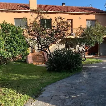 Casa Rossa Апартаменты *